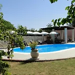 Family Friendly House With A Swimming Pool Zambratija, Umag - 14648 Dom wakacyjny Savudrija