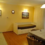 Family Friendly House With A Swimming Pool Zambratija, Umag - 14648 Dom wakacyjny Savudrija